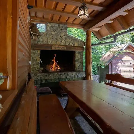 Forest Amerika - Ivcakova Koliba Chalet *